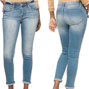 Vigoss Thompson Tomboy Relaxed Fit Mid Rise Jeans • size 28